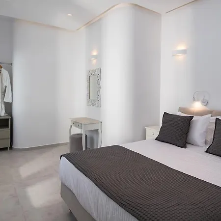 Altemar Suites Fira  Exterior photo
