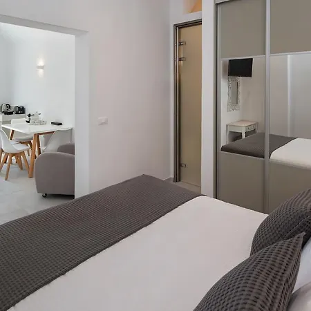 Altemar Suites Fira  Exterior photo